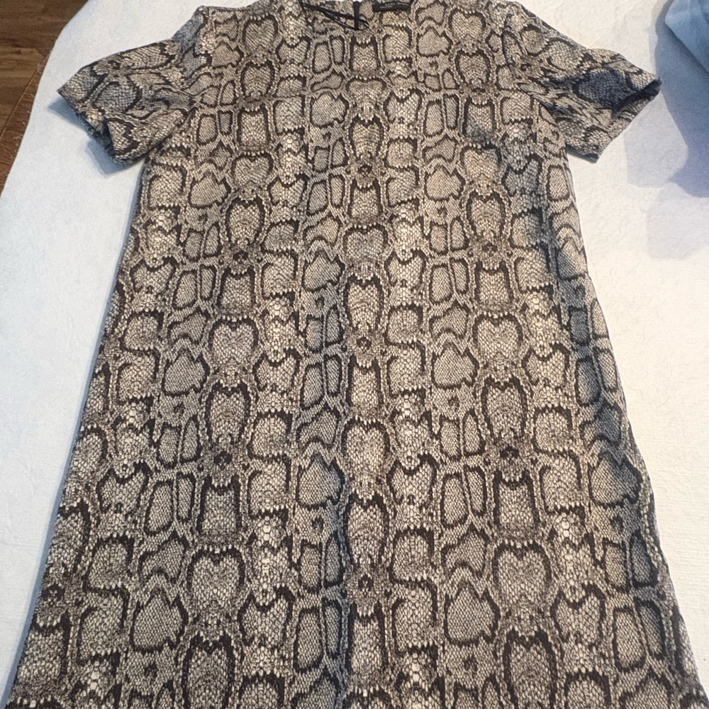Zara Snake-Effect Short Sleeve Dress in Beige and Black